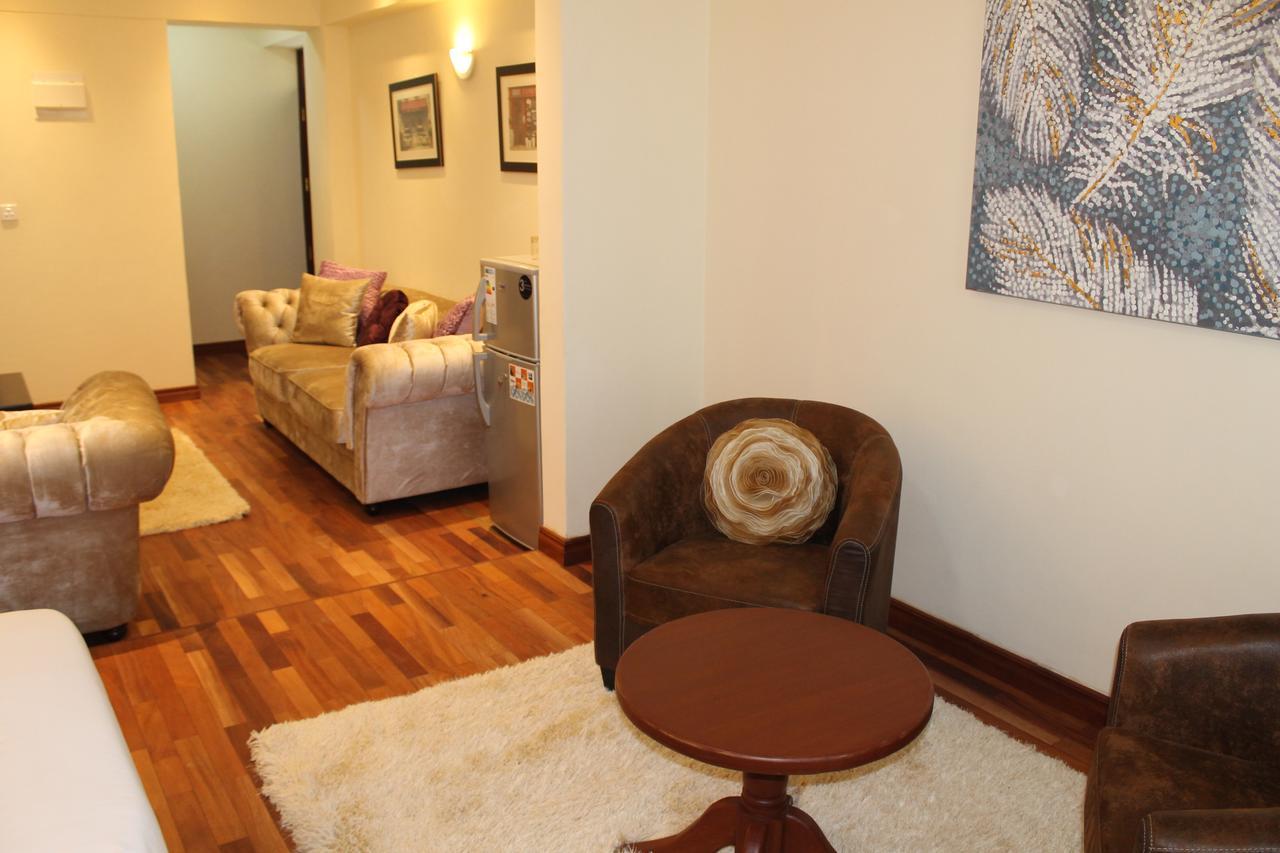 Cranes Suites Kitale Bagian luar foto