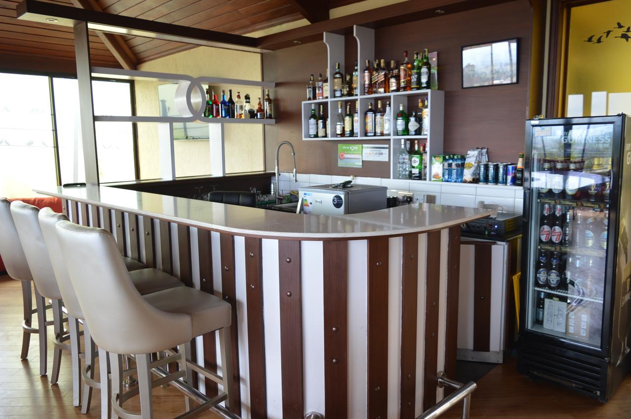 Cranes Suites Kitale Bagian luar foto
